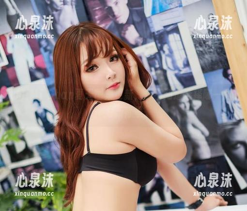 MiMi Chan MiMi Chan夏天图集更新,却不知道选择哪一张作为新背景。